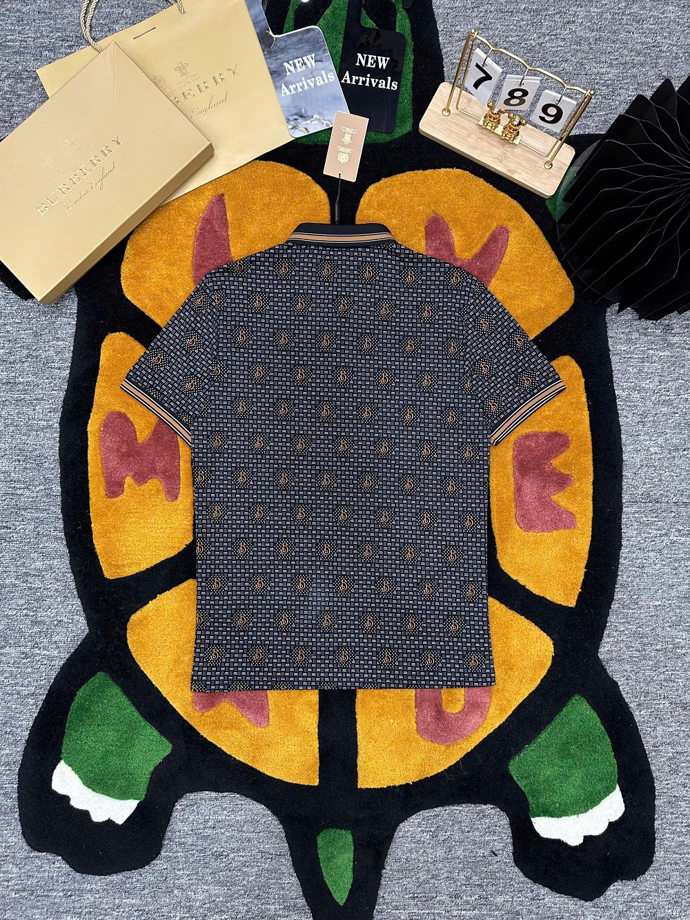 Áo polo Burberry BBR Đen họa tiết logo B full kẻ sọc viền Like Auth 1-1 on web MK